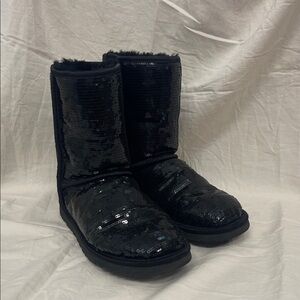 Ugg Black Sequin Women's 9 Boots